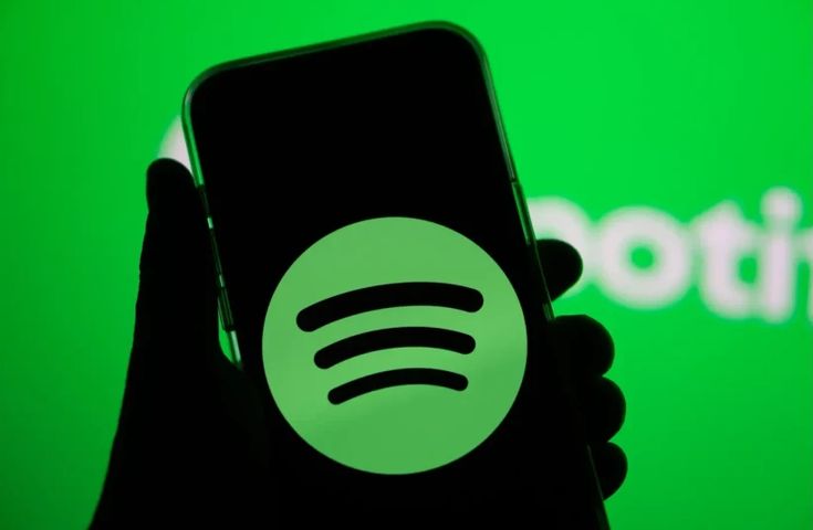 Learn how African artists make money from streaming, collect music royalties in Africa, and avoid the mistakes costing creators DSP revenue every day.

